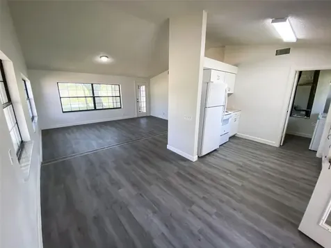 28046 Lois Drive Tavares FL 32778