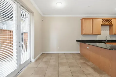 211 S Westland Avenue Tampa FL 33606