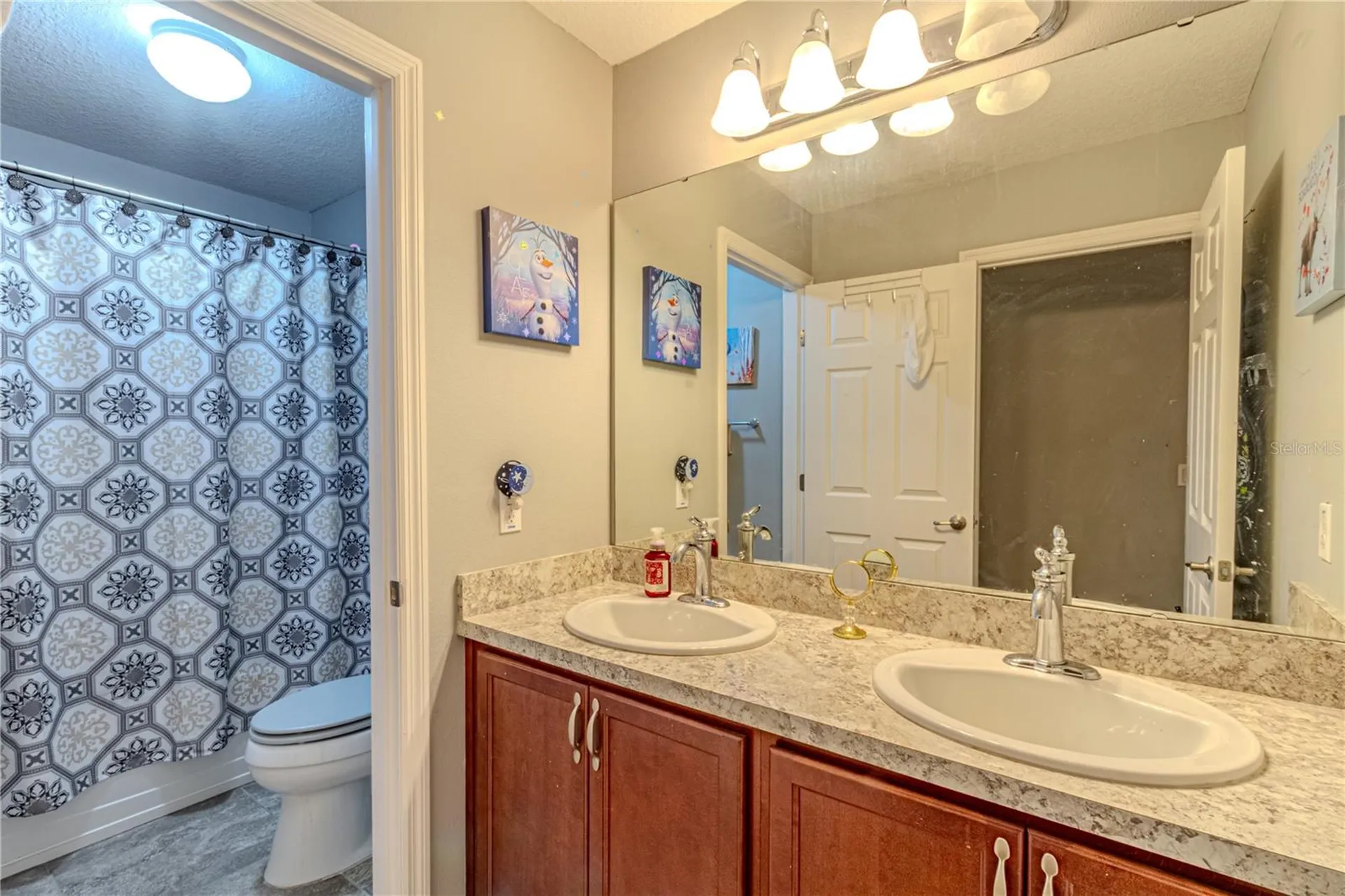 2478 Addison Creek Drive Kissimmee FL 34758