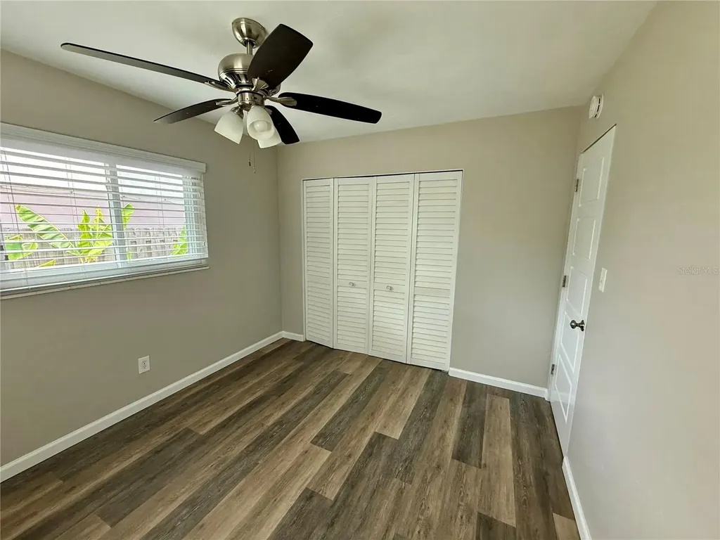 2716 Blossom Drive Sarasota FL 34239