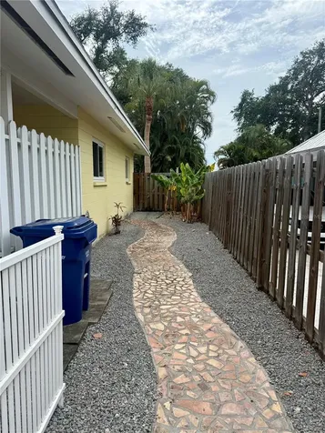 2716 Blossom Drive Sarasota FL 34239