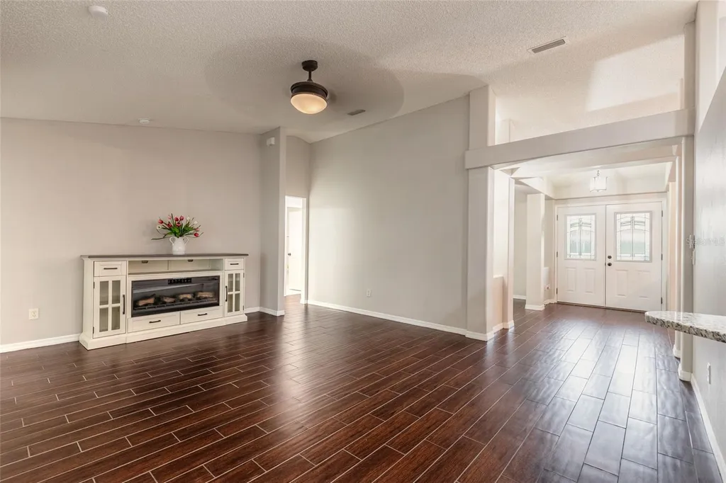 22 Raeland Lane Palm Coast FL 32164