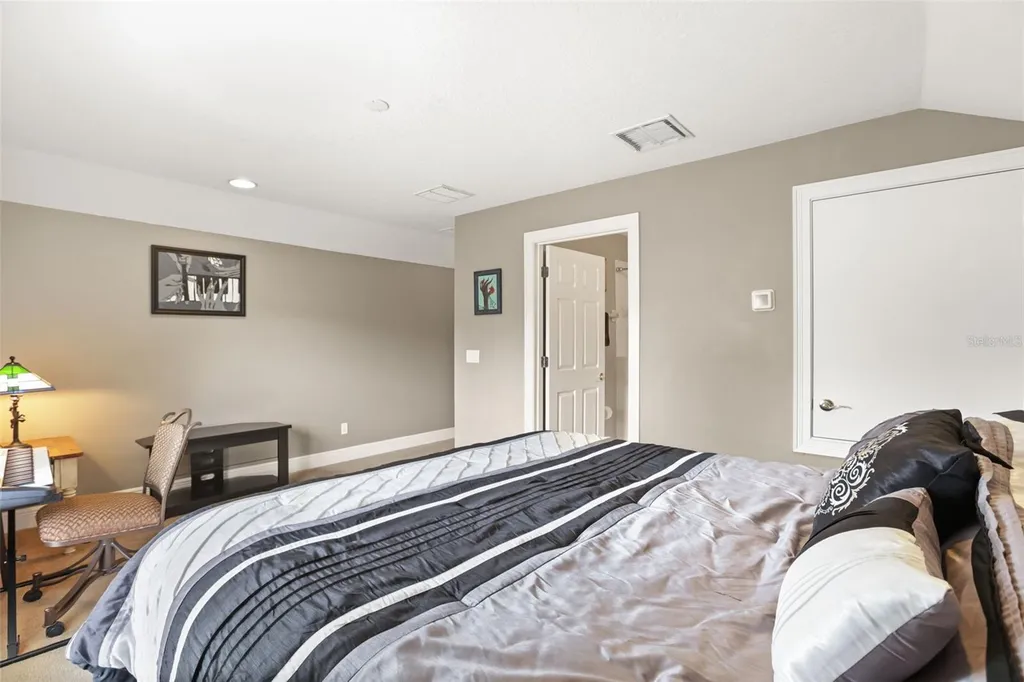 843 Wood Briar Loop Sanford FL 32771