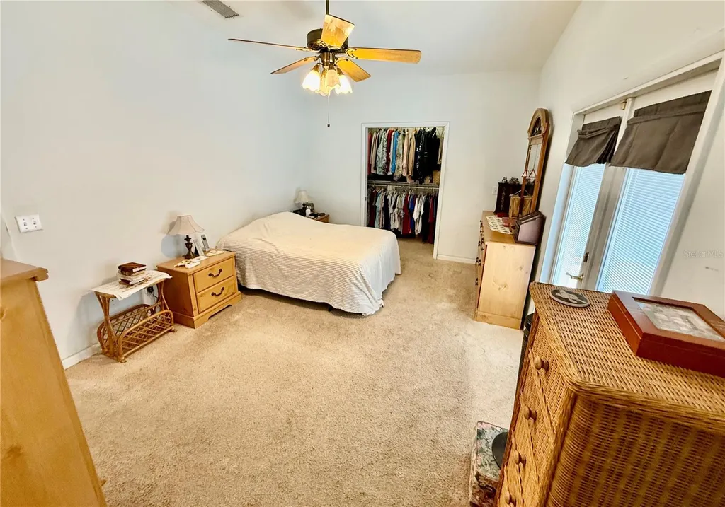 918 Bay Breeze Terrace Largo FL 33770