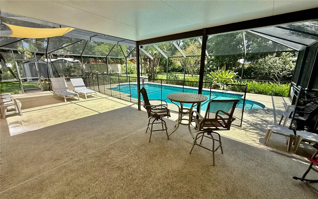 918 Bay Breeze Terrace Largo FL 33770