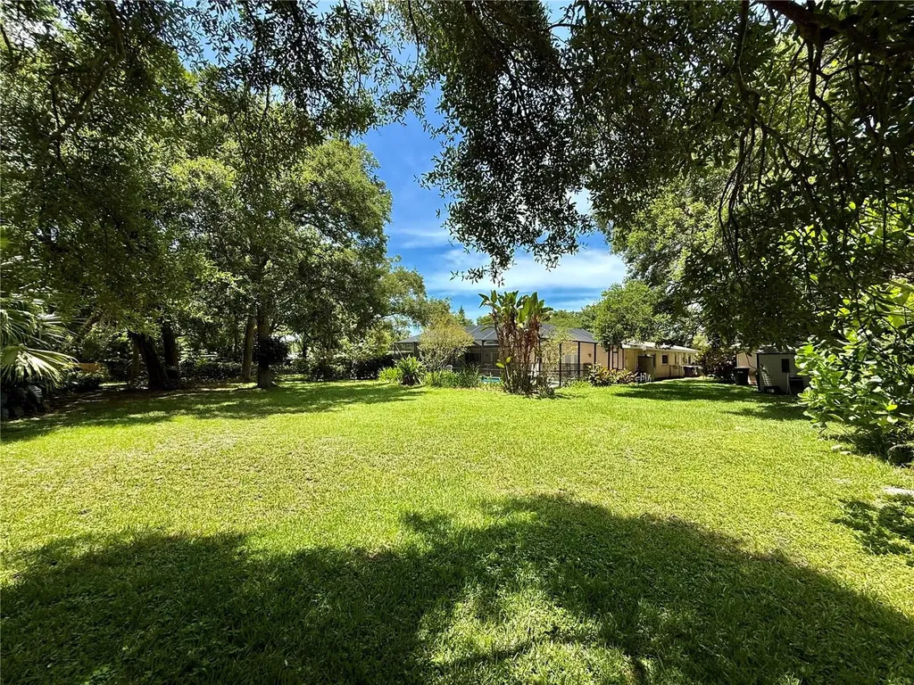 918 Bay Breeze Terrace Largo FL 33770