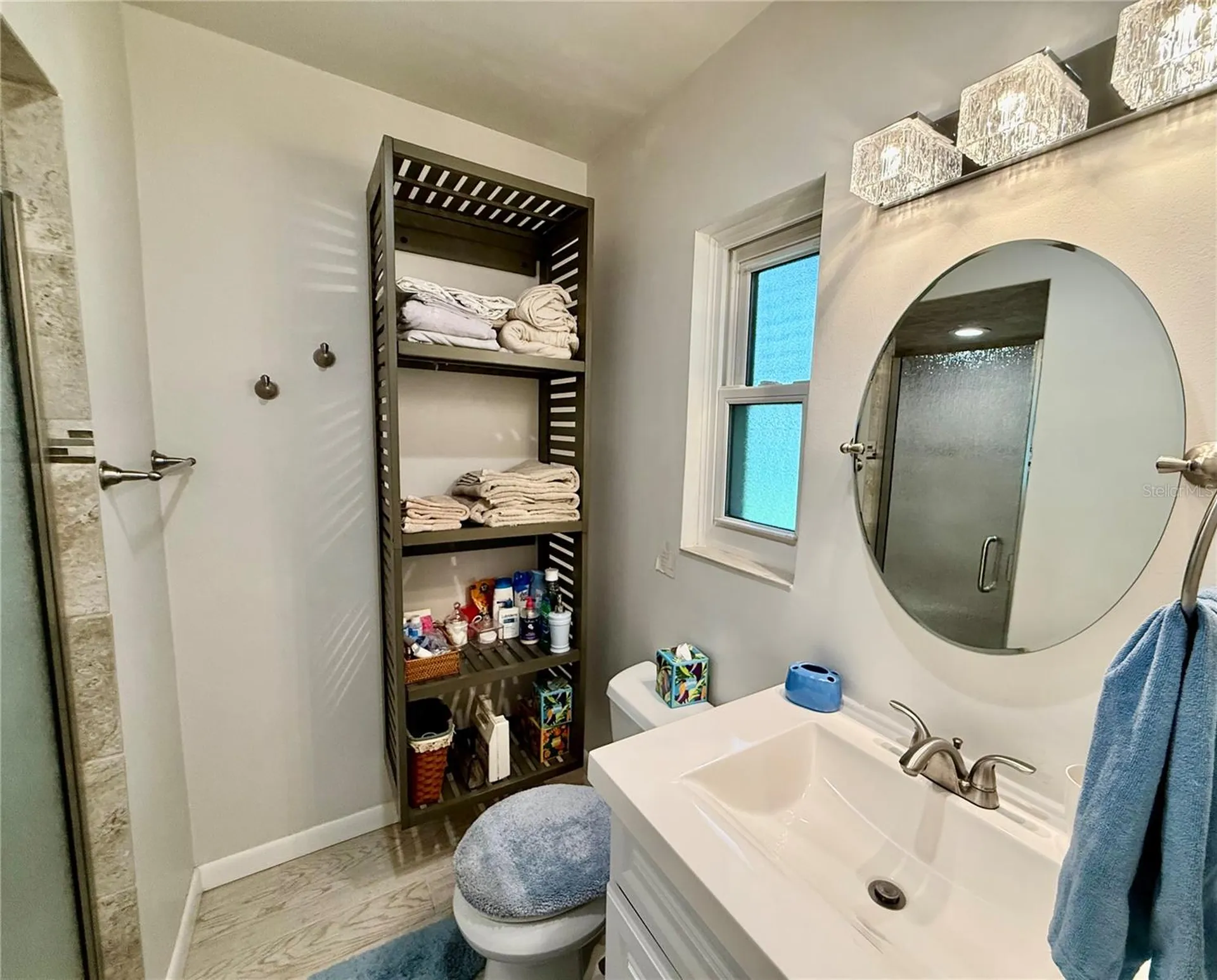918 Bay Breeze Terrace Largo FL 33770