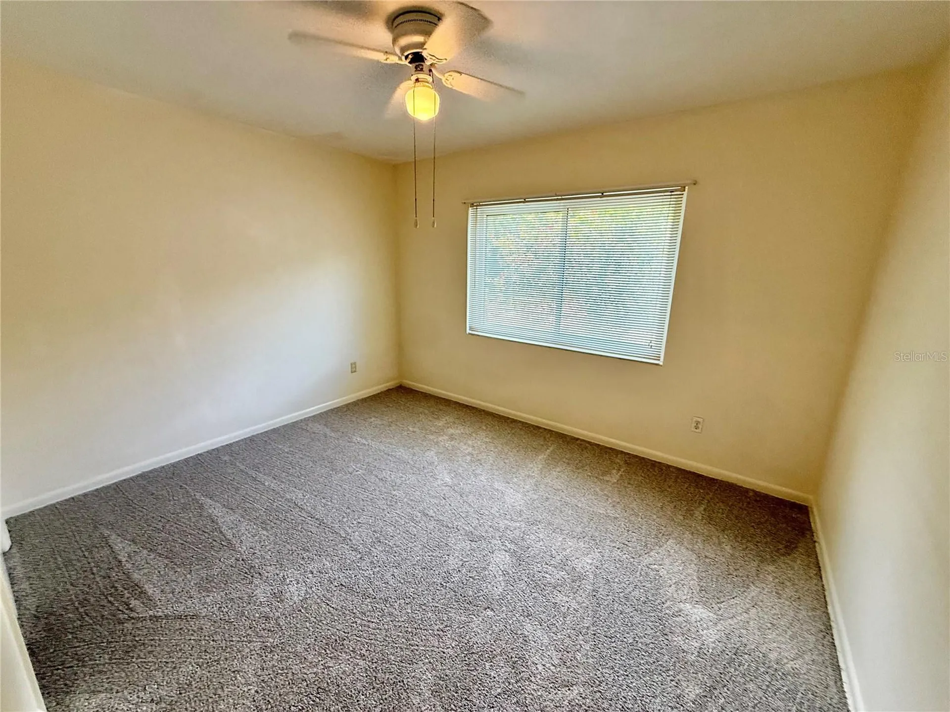 918 Bay Breeze Terrace Largo FL 33770