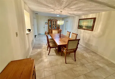 918 Bay Breeze Terrace Largo FL 33770