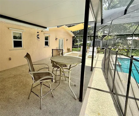 918 Bay Breeze Terrace Largo FL 33770