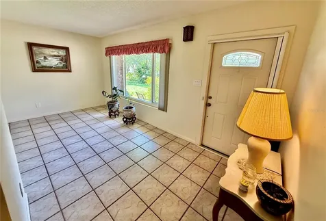 918 Bay Breeze Terrace Largo FL 33770