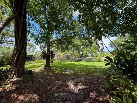 918 Bay Breeze Terrace Largo FL 33770