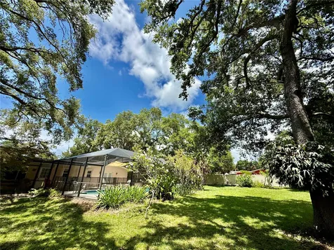 918 Bay Breeze Terrace Largo FL 33770