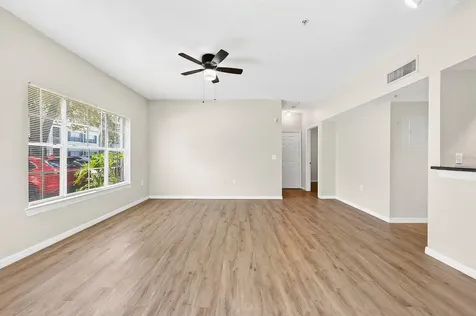 5118 City Street Orlando FL 32839