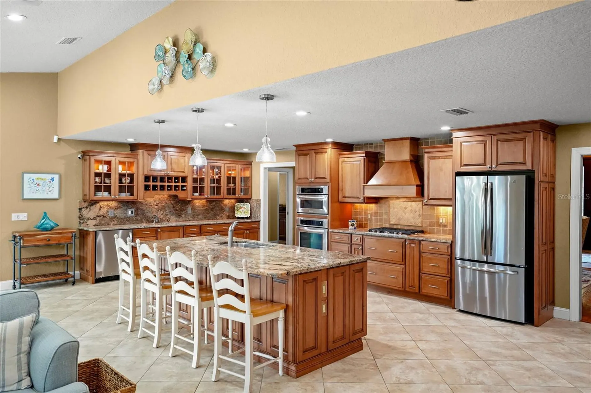2001 Illinois Ave NE St Petersburg FL 33703