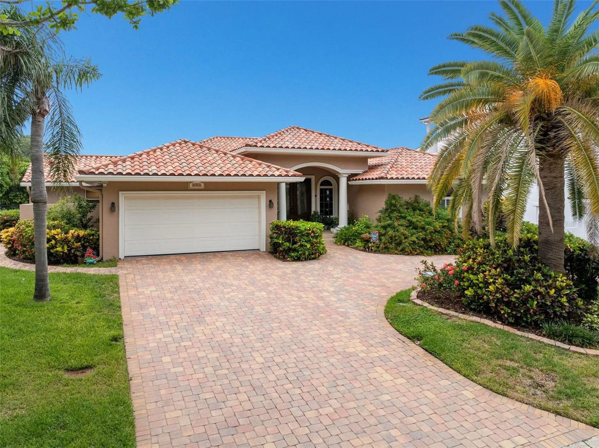 2001 Illinois Ave NE St Petersburg FL 33703