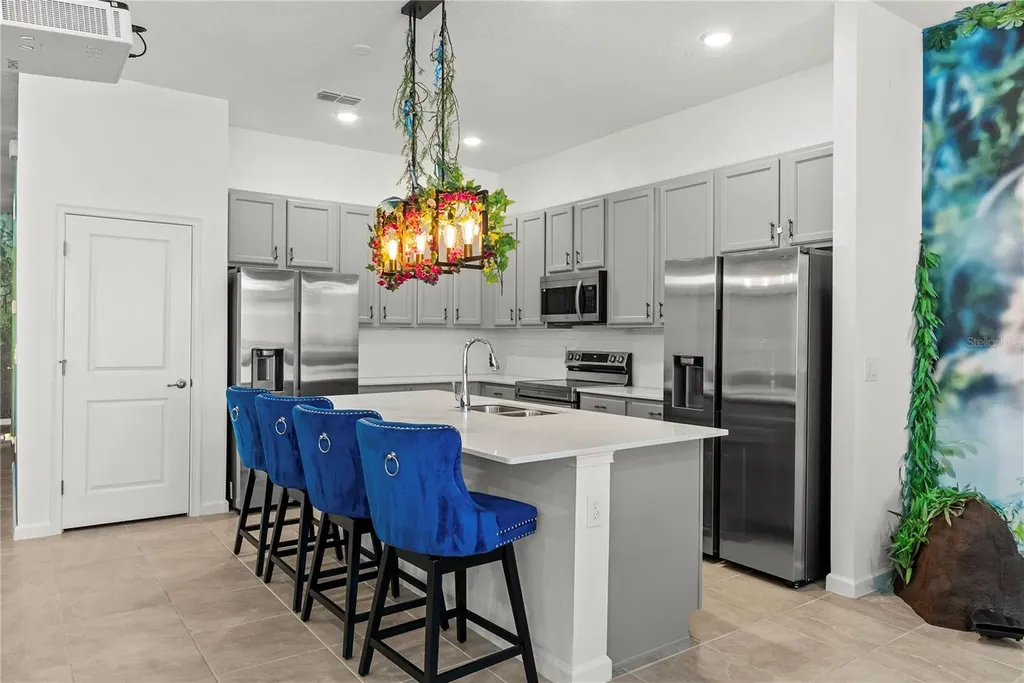 5893 High Seas Drive Orlando FL 32821