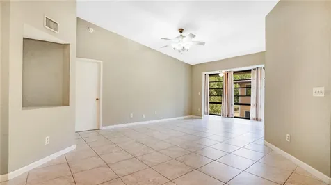 6019 Scotchwood Glen Orlando FL 32822