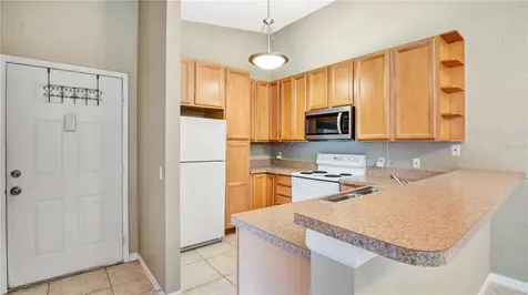 6019 Scotchwood Glen Orlando FL 32822
