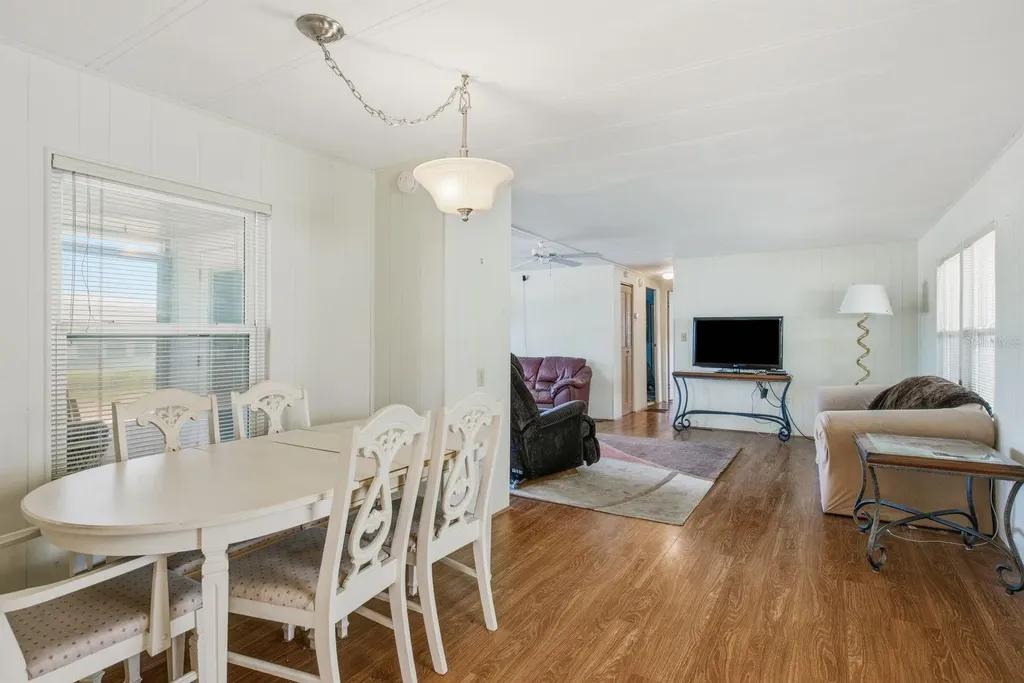 39820 Us Highway 19 N Tarpon Springs FL 34689