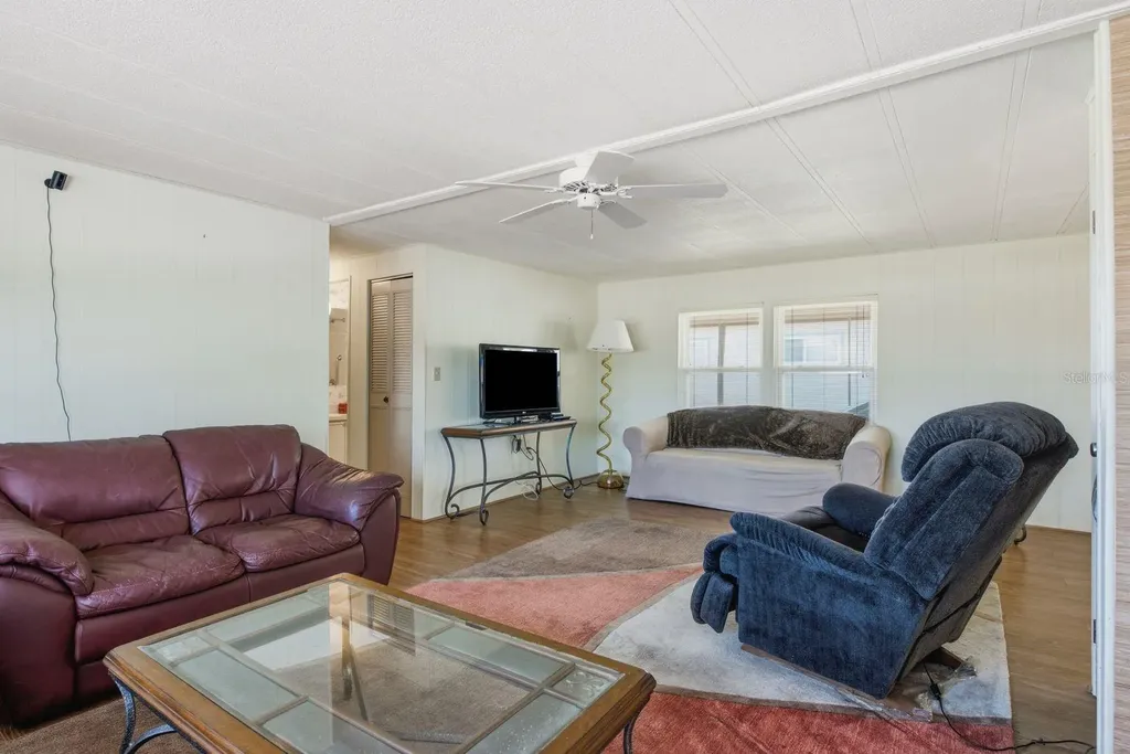 39820 Us Highway 19 N Tarpon Springs FL 34689