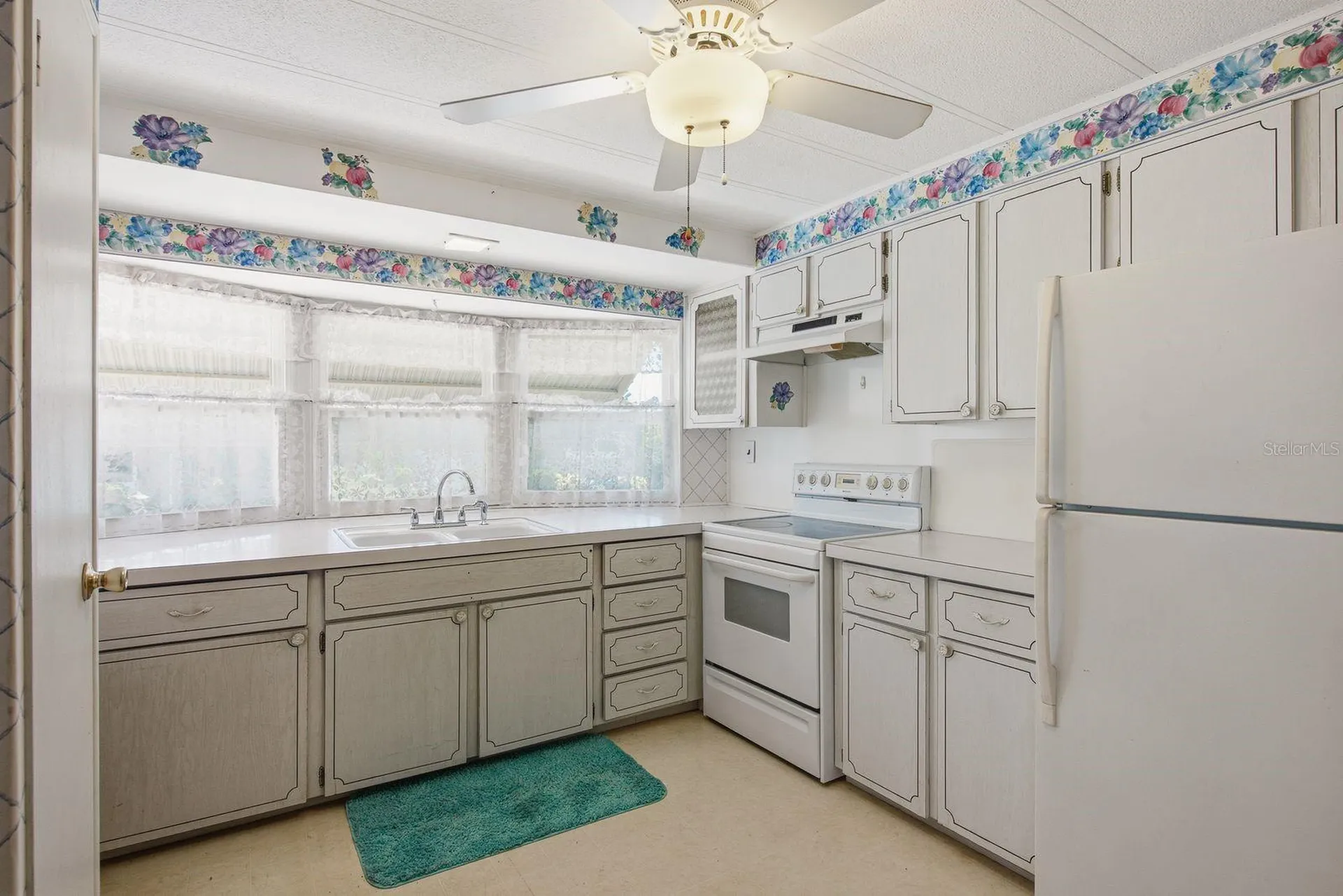 39820 Us Highway 19 N Tarpon Springs FL 34689