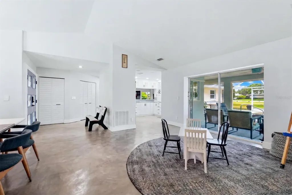 3900 Torrey Pines Boulevard Sarasota FL 34238
