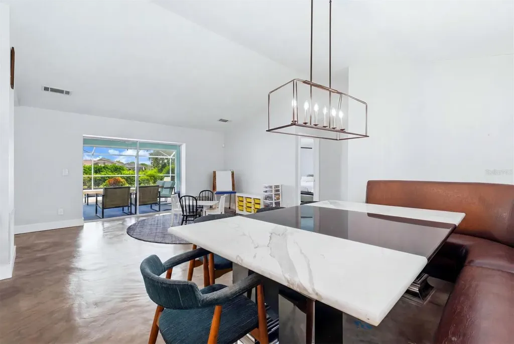 3900 Torrey Pines Boulevard Sarasota FL 34238