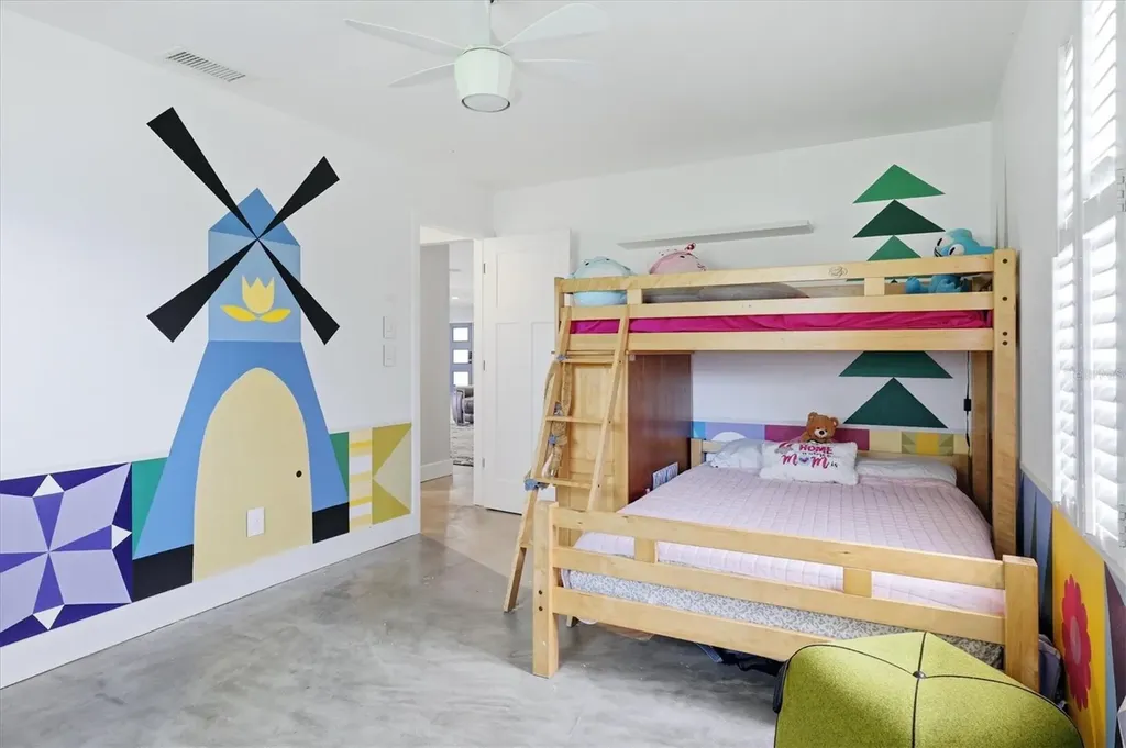 3900 Torrey Pines Boulevard Sarasota FL 34238