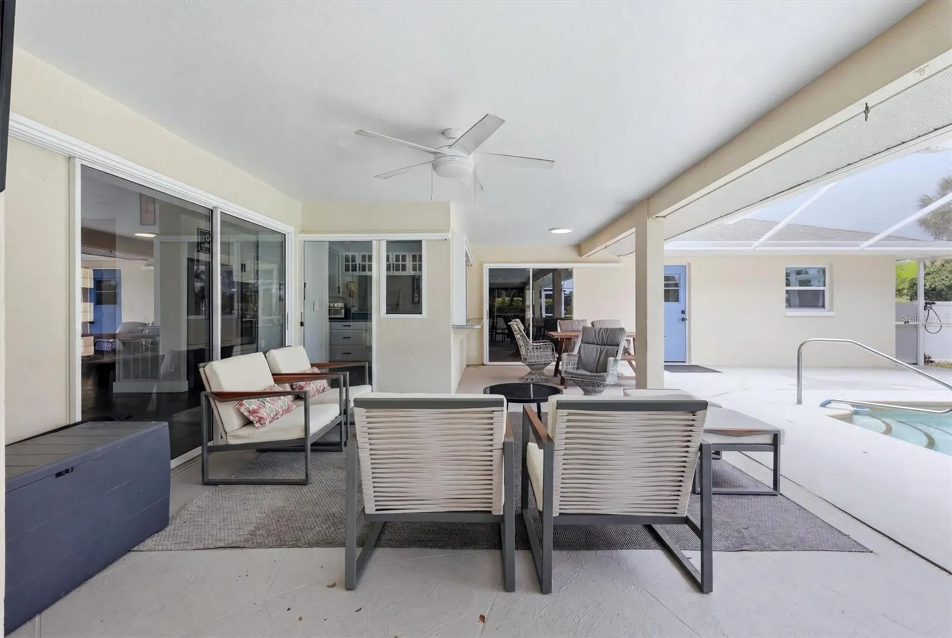 3900 Torrey Pines Boulevard Sarasota FL 34238