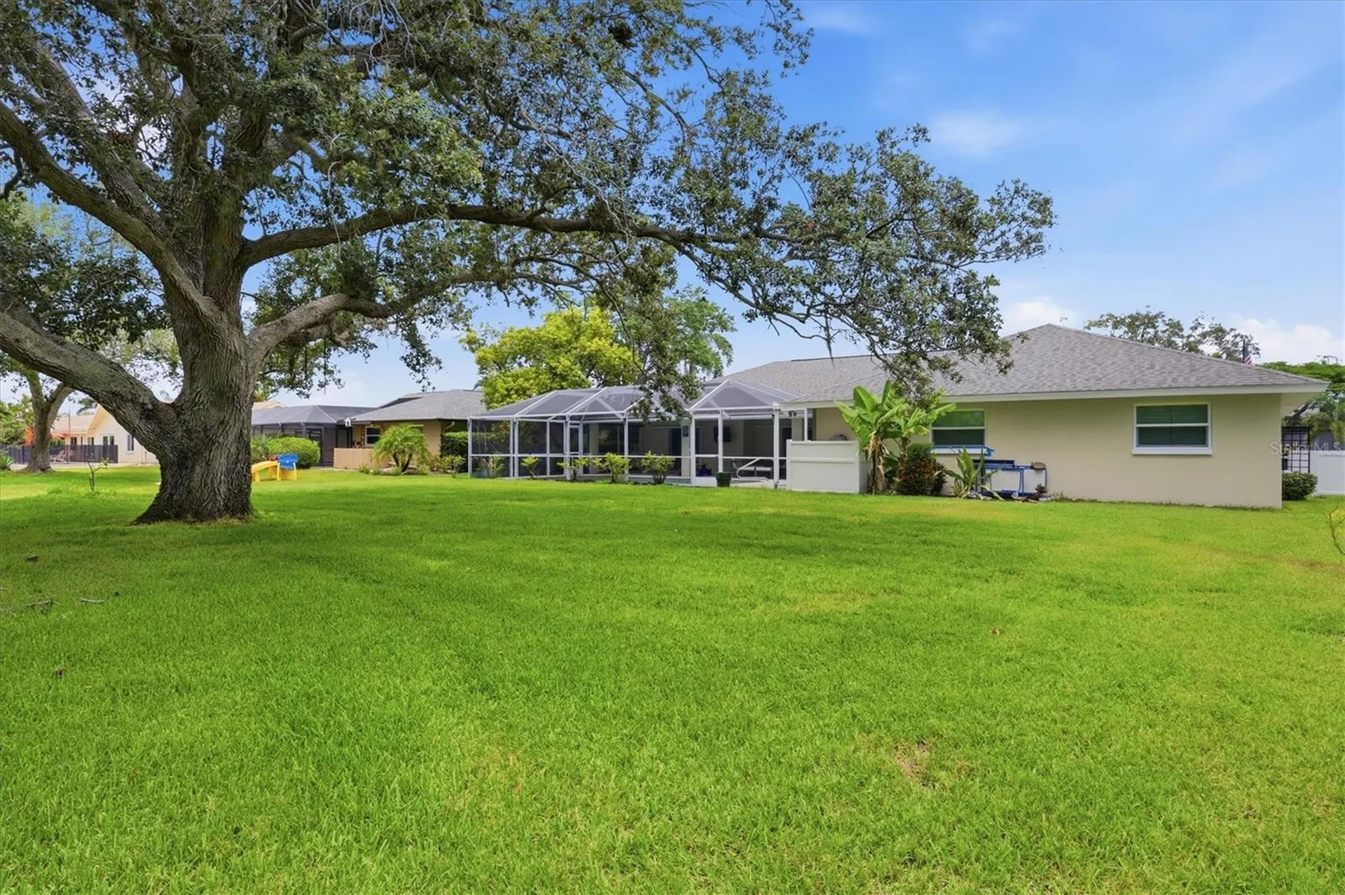 3900 Torrey Pines Boulevard Sarasota FL 34238