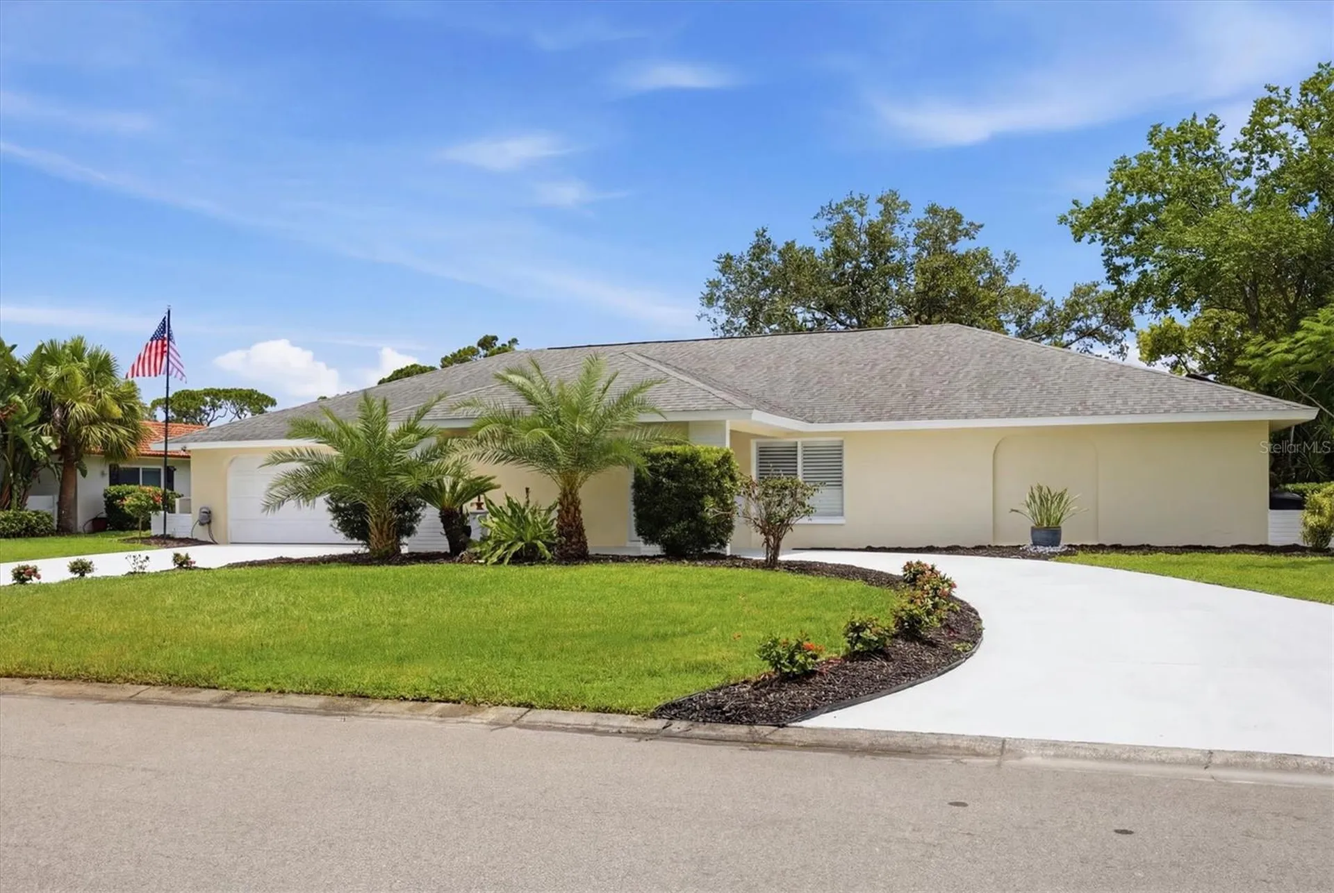 3900 Torrey Pines Boulevard Sarasota FL 34238