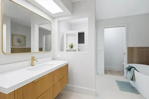 3900 Torrey Pines Boulevard Sarasota FL 34238
