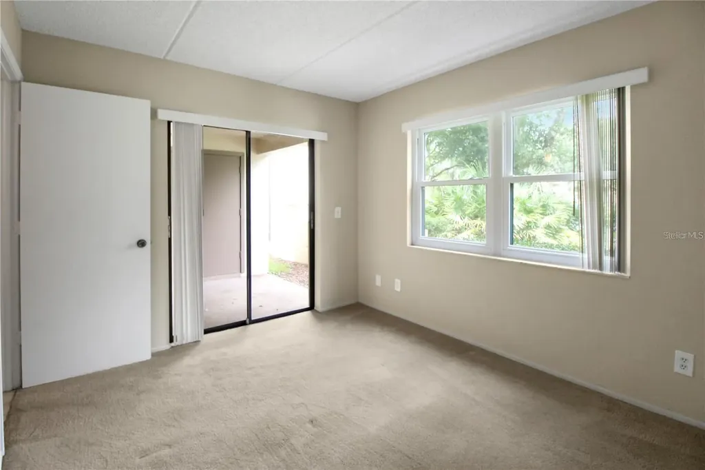 135 Woodlake Wynde Oldsmar FL 34677