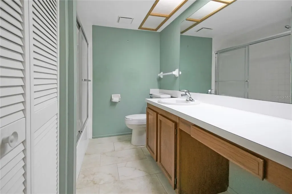 135 Woodlake Wynde Oldsmar FL 34677