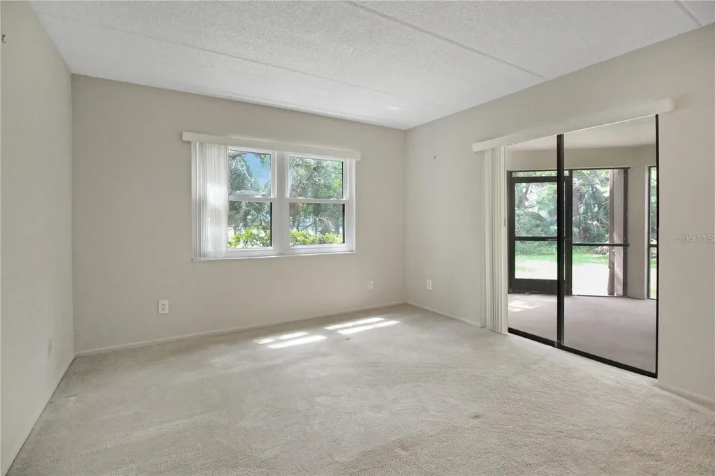 135 Woodlake Wynde Oldsmar FL 34677
