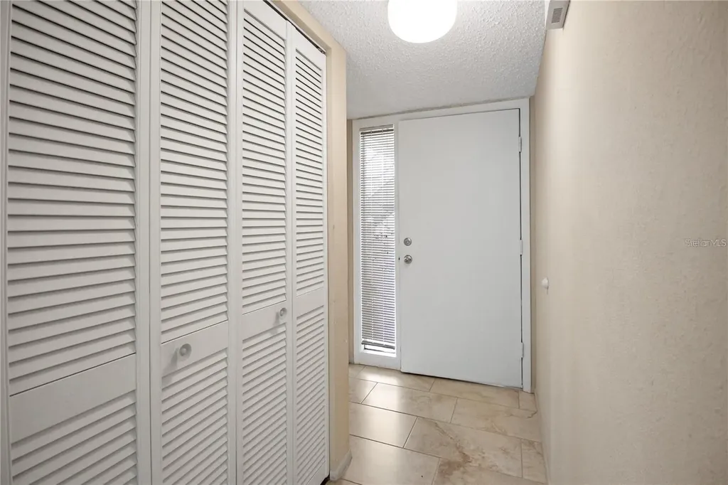 135 Woodlake Wynde Oldsmar FL 34677