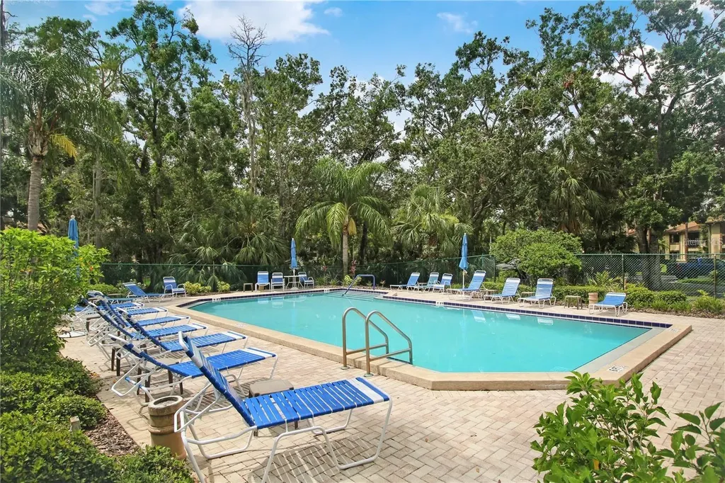 135 Woodlake Wynde Oldsmar FL 34677