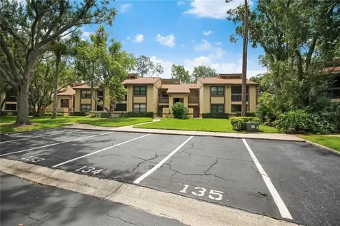 135 Woodlake Wynde Oldsmar FL 34677