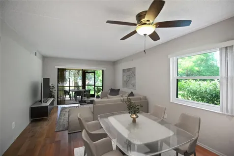 135 Woodlake Wynde Oldsmar FL 34677