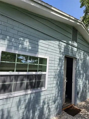 1216 Dickens Avenue Orlando FL 32809