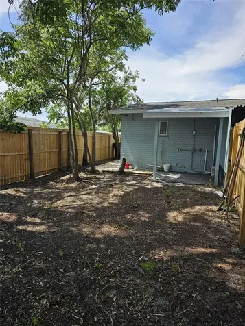 1216 Dickens Avenue Orlando FL 32809