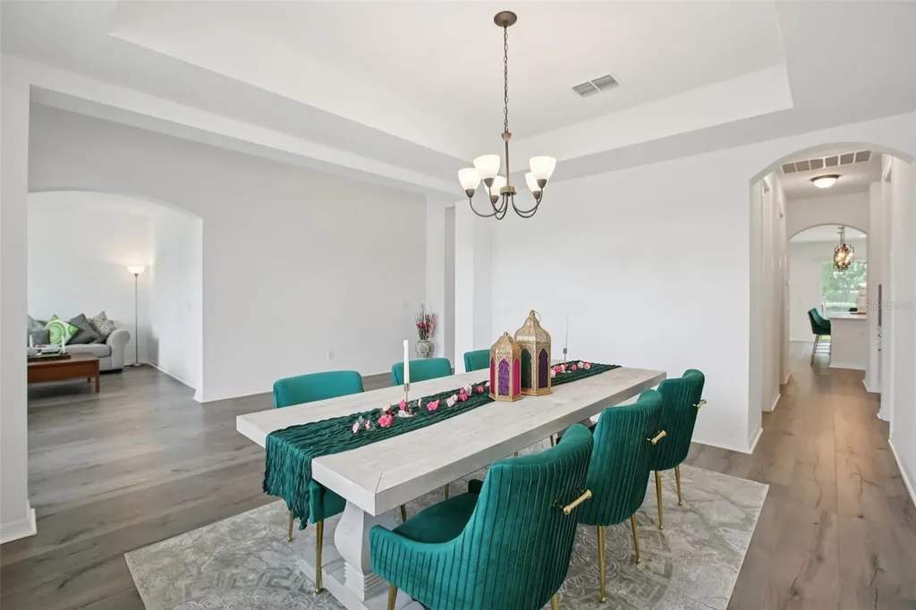 9508 Pyrenees Place Seffner FL 33584