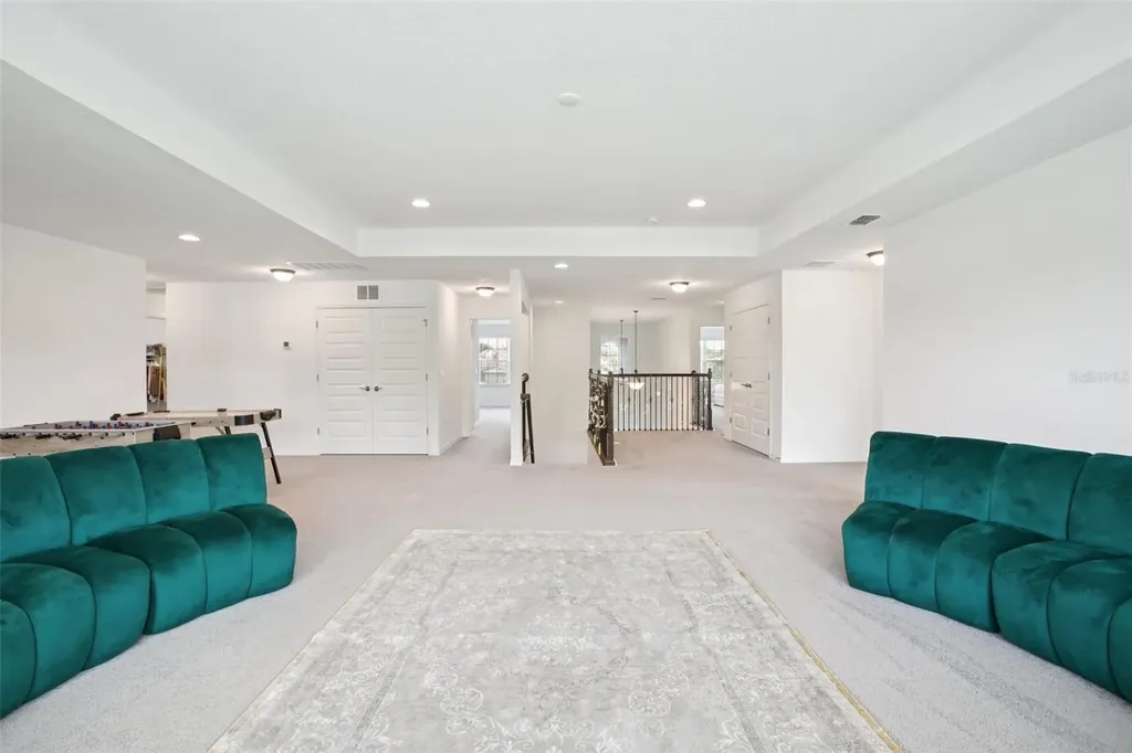 9508 Pyrenees Place Seffner FL 33584