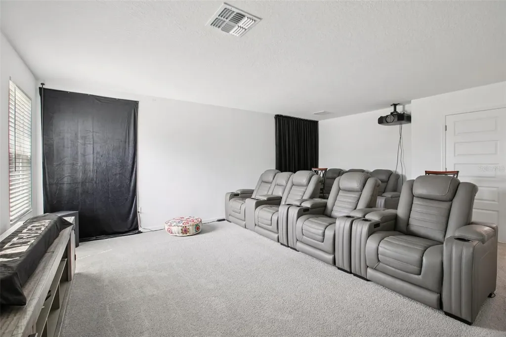 9508 Pyrenees Place Seffner FL 33584