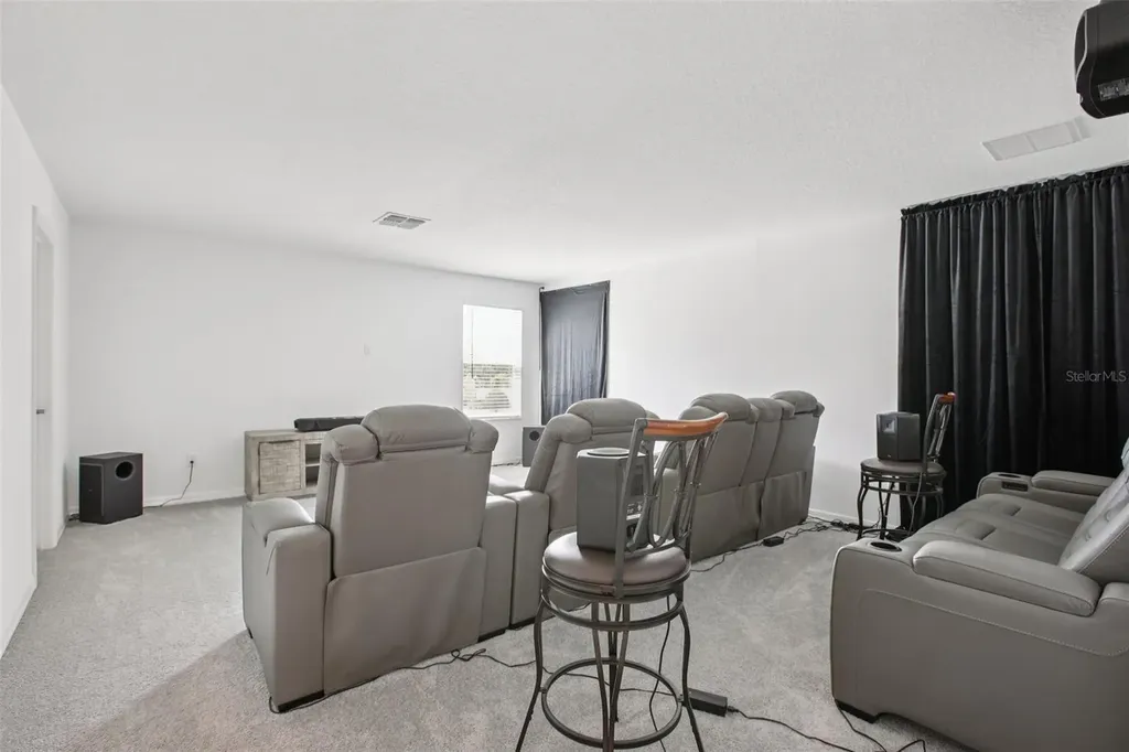 9508 Pyrenees Place Seffner FL 33584