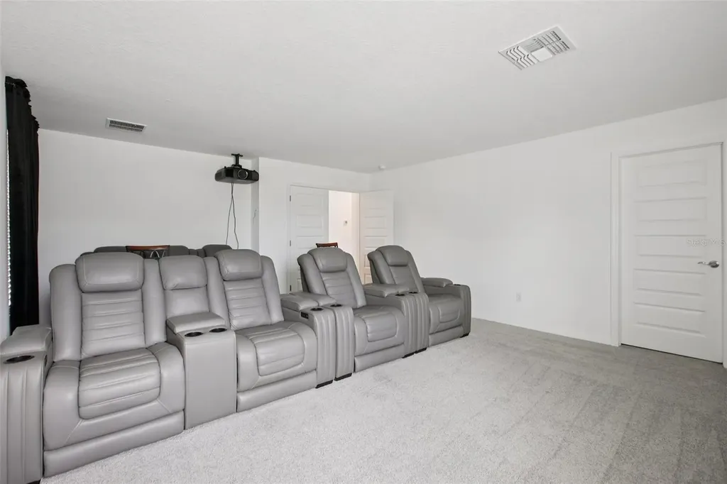 9508 Pyrenees Place Seffner FL 33584