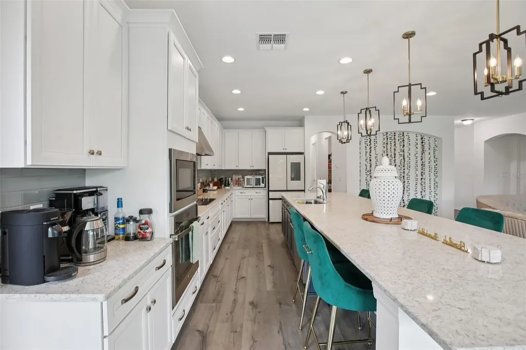 9508 Pyrenees Place Seffner FL 33584