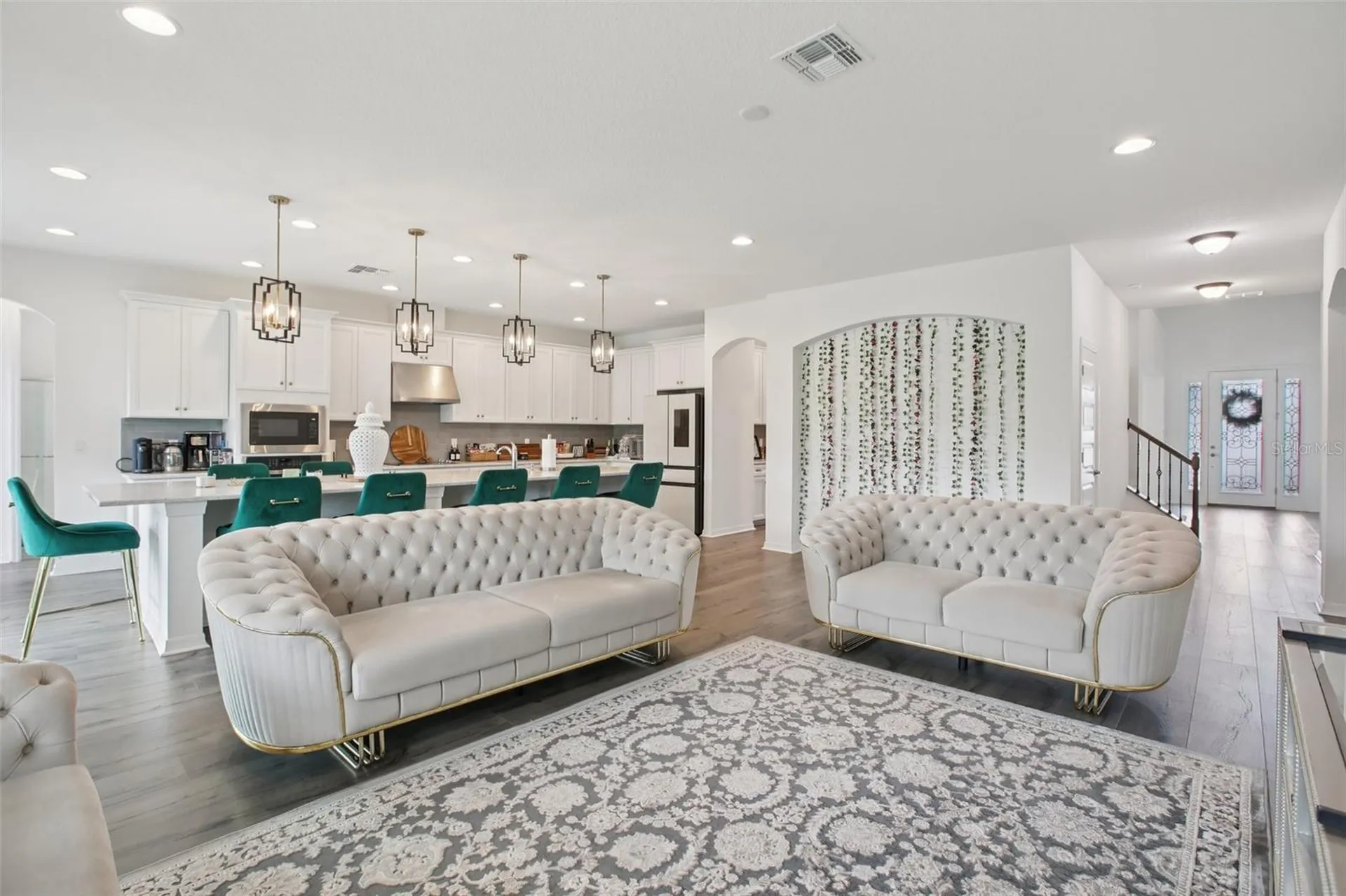 9508 Pyrenees Place Seffner FL 33584