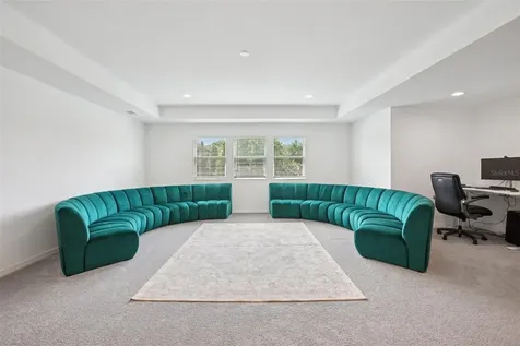 9508 Pyrenees Place Seffner FL 33584